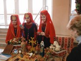 Второй фестиваль национальных культур ''Мы вместе'' в Нижнем Новгороде. Девушки в армянских костюмах. 21 ноября 2014 года