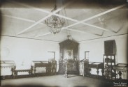 Экспозиция музея в Петровском домике в Вологде. 1880-е годы