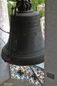 Старинный колокол XVII века на колокольне Софийского собора. Вологда, июнь 2014 года. Фото Татьяны Шепелевой