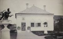 Сквер у Петровского домика, г. Вологда. 1885 г.