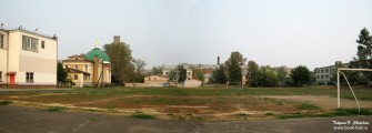 Спортивный центр и стадион на месте бывшего кладбища около Спасо-Преображенской церкви. 2010 г.