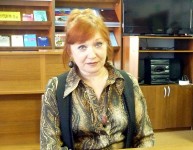 Тамара Юрьевна Кириллова в библиотеке им. А. Гайдара. Фото Татьяны Андриановой. 9 сентября 2013 года