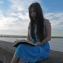 ‘‘Плеск волны и шелест  страниц’‘.  Пл. Ленина, река Ока. Автор Ионов Д.В.