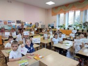 ''К Дню народного единства''. Малыши нарисовали открытки к Дню народного единства. Детский сад № 6. 23 октября 2025 года