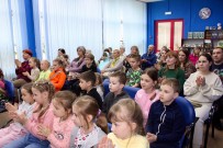 ''Ура! Нам 30 лет!''.  Гости праздника. ЦРДБ им. А. Пешкова. Май 2025