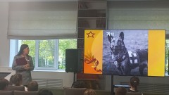 ''Праздничный марафон''. ''Подвиг лохматых, пернатых солдат''. ЦРБ им. Ф.М. Достоевского. Май 2025 года