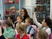 Космическая одиссея ''Ключ на старт!'' Участники отвечают на вопросы ''Космической викторины''. Библиотека им. В. Дубинина. 10 апреля 2026 года