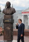 Автор памятника О.Х. Шарадзе скульптор А.А. Щитов. Фото Татьяны Шепелевой. 2 августа 2023 года