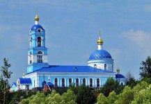 Церковь в честь Казанской иконы Божией Матери. Село Новосёлки Вачского района