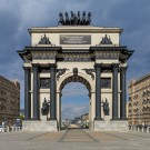 Московские Триумфальные ворота. Источник - Википедия