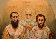 Святители Василий Великий, Григорий Богослов, Иоанн Златоуст. Фрагмент. XIX в. Дерево, масло