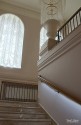 Музей кружева. Лестница на второй этаж, ведущая к основной экспозиции. Вологда, июнь 2014 года. Фото Татьяны Шепелевой