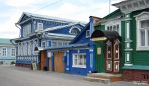 Музей самоваров и музей добра в Городце - бывшие купеческие дома. Фото Татьяны Шепелевой. Май 2012 года