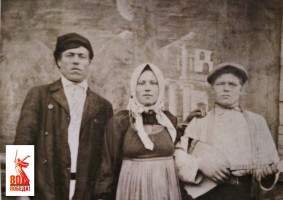 Яков, Мария и Степан Савушкины. Фото из семейного архива Собенниковых